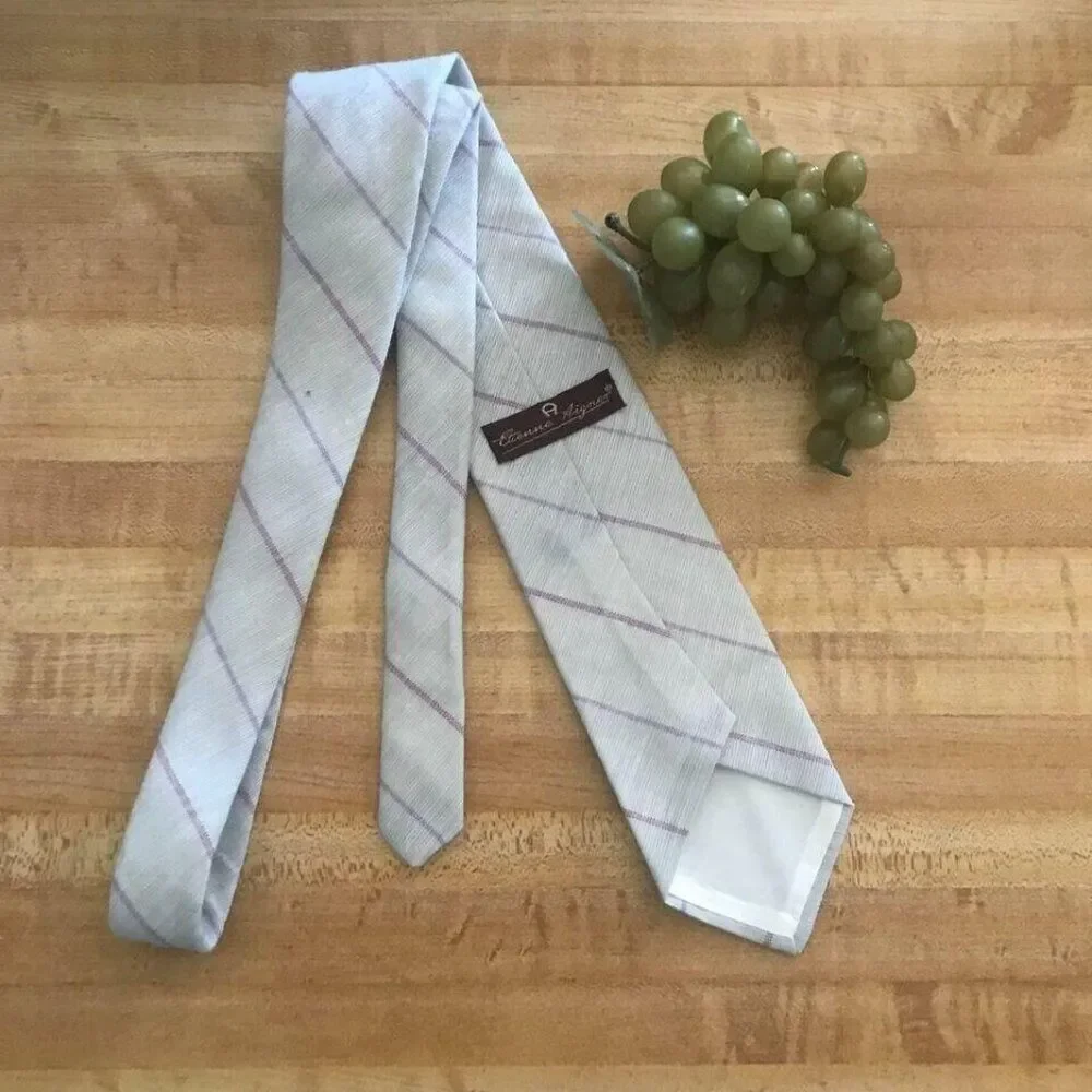 1157 ETIENNE AIGNER Vtg Gray Stripped NECKTIE 55 in X 3 in